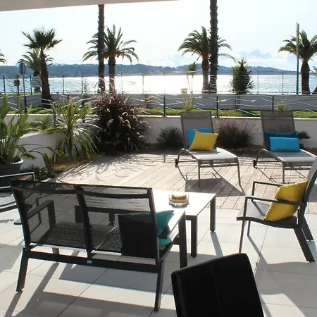 O Fil De L'eau - App A05 - T3 Avec Jardin Et Terrasse Bandol